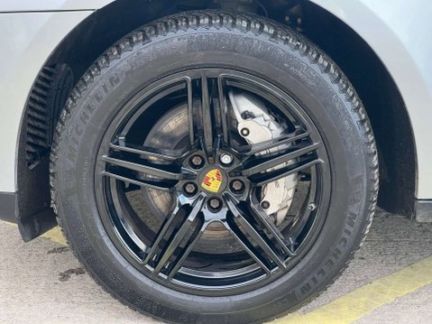 Porsche Macan 3.0 Macan S Semi-Automatic 4WD 5dr - NATIONAL DELIVERY* 42