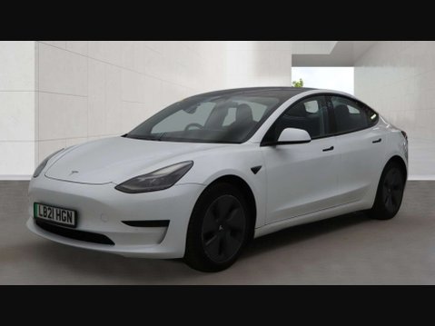 Tesla Model 3 Model 3 Standard Range + 4dr 3