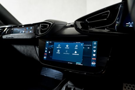 Ferrari 12Cilindri COUPE. HISTORIC PAINTWORK. PASSENGER DISPLAY. LIFT. PANO ROOF. CARBON INT. 30