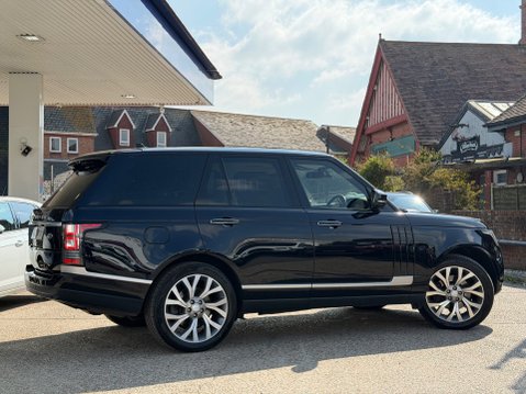 Land Rover Range Rover TDV6 VOGUE SE 2