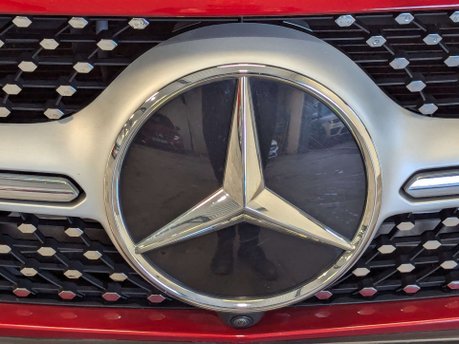 Mercedes-Benz GLC 2.0 GLC 300 AMG Line Premium+ D 4Matic Auto 4WD 5dr 21