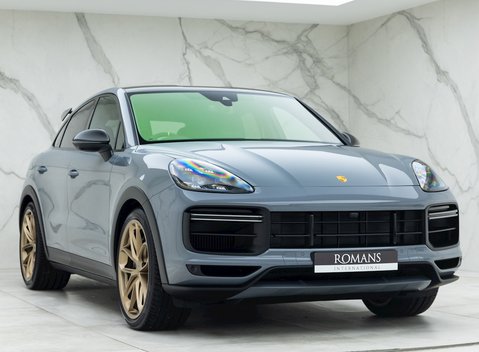 Porsche Cayenne Turbo GT 1