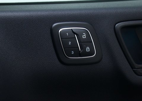 Ford Kuga 2.5 Duratec 14.4kWh ST-Line X SUV 5dr Petrol Plug-in Hybrid CVT Euro 6 (s/s 42