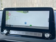 Hyundai KONA PREMIUM 19