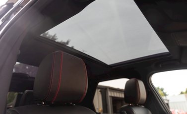 Land Rover Discovery Td6 HSE 16