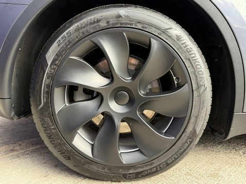 Tesla Model Y (Dual Motor) Long Range SUV 5dr Electric Auto 4WDE (384 bhp) 14