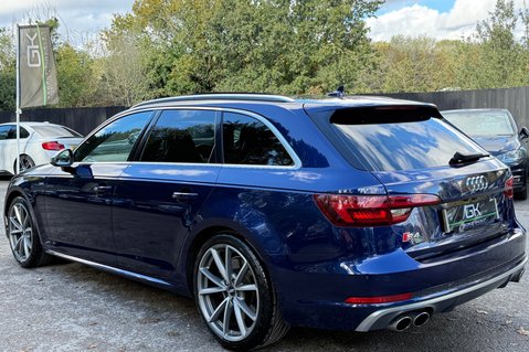 Audi S4 S4 TFSI QUATTRO AVANT -PAN ROOF -VIRTUAL COCKPIT -CAMERA -B&O-FULL AUDI S/H 2