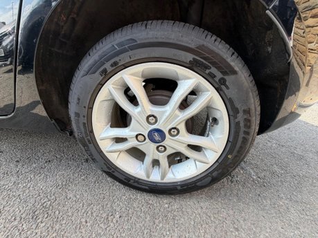 Ford Fiesta ZETEC 17
