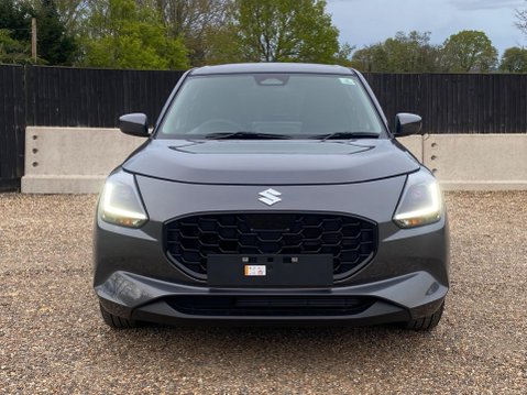 Suzuki Swift 1.2 MHEV Motion CVT Euro 6 (s/s) 5dr 5