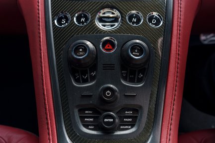 Aston Martin One77 18