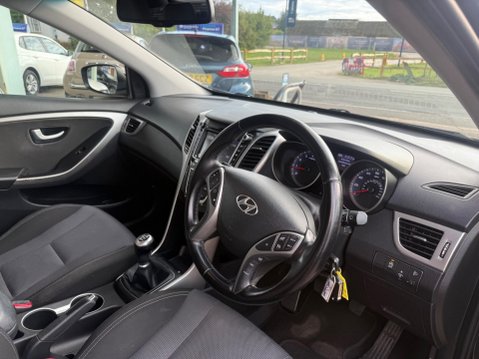 Hyundai i30 1.4 Blue Drive SE Nav Euro 6 (s/s) 5dr 9