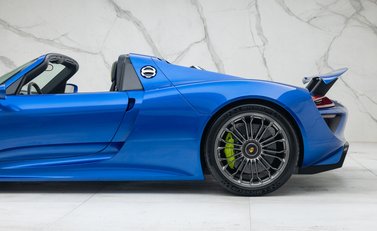 Porsche 918 Spyder 50
