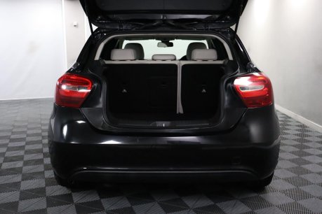 Mercedes-Benz A Class A 180 SE 14