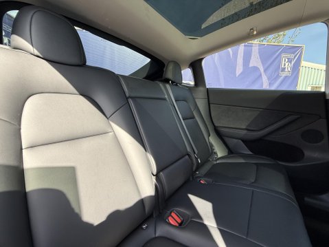 Tesla Model Y (Dual Motor) Long Range SUV 5dr Electric Auto 4WDE (384 bhp) 25
