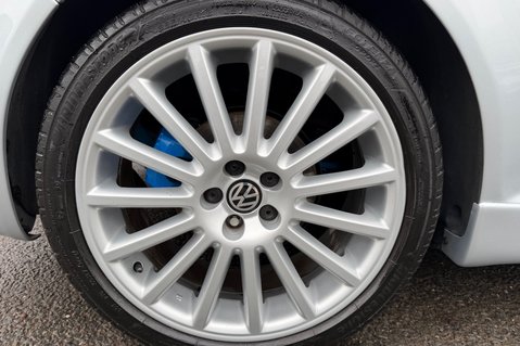 Volkswagen Golf R32 - STUNNING CAR - £15K SPENT ON RECENT RESTO -NEW CLUTCH -NEW MOT 45