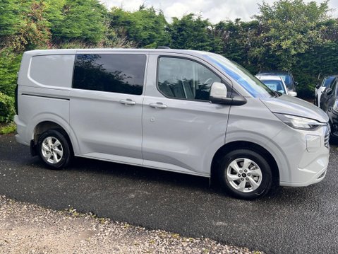Ford Transit Custom 2.5 320 Duratec 11.8kWh Limited Crew Van Auto L1 H1 Euro 6 5dr 8