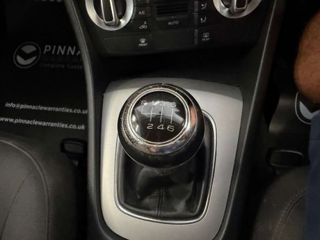 Audi Q3 2.0 TDI SE SUV 5dr Diesel Manual Euro 5 (s/s) (140 ps) 31