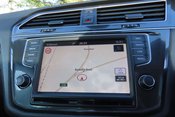 Volkswagen Tiguan 2.0 TDI BlueMotion Tech SEL DSG 4Motion Euro 6 (s/s) 5dr 10