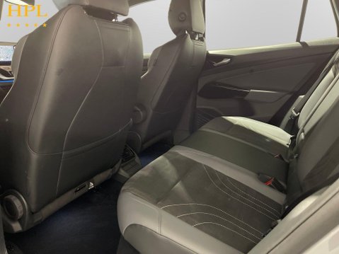 Volkswagen Id.4 Pure 52kWh Life Edition SUV 5dr Electric Auto (148 ps) 20