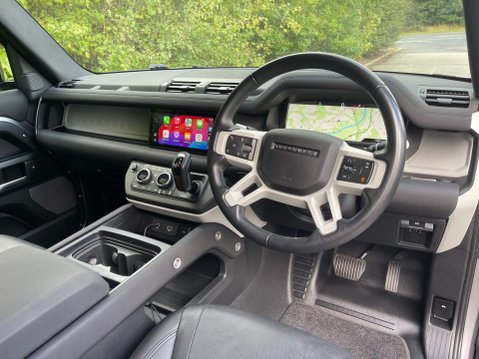 Land Rover Defender 3.0 D200 MHEV Hard Top SUV Auto 4WD SWB Euro 6 (s/s) 3dr 3