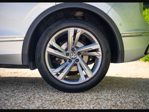 Volkswagen Tiguan 1.5 Tiguan R-Line Edition TSI Semi-Auto 5dr 27