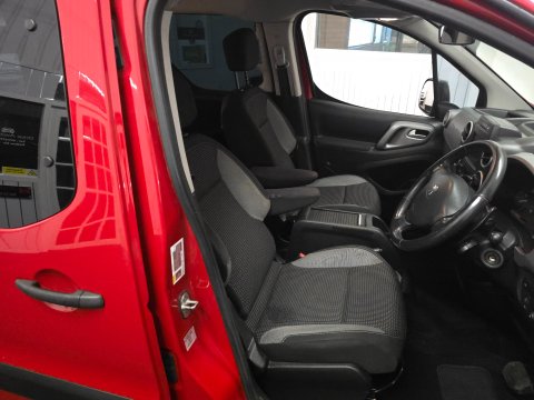 Peugeot Partner BLUE HDI S/S TEPEE OUTDOOR 31