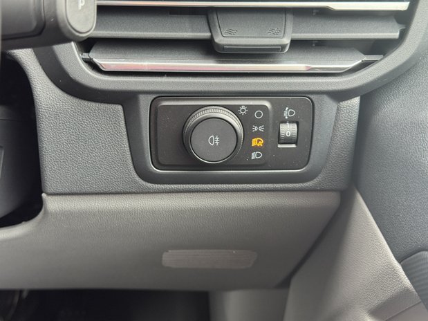 Ford Transit Custom AUTO LWB [SOLD MM] L2H1 Low Roof Limited DELIVERY 22