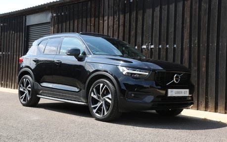 Volvo XC40 B4 R-Design Pro AWD MHEV - Pan Roof, Leather, Apple CarPlay 2