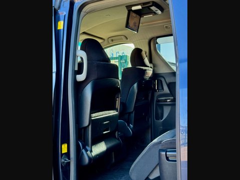 Toyota Alphard S-Package 7Seater 57