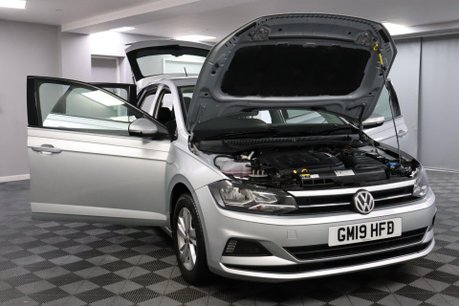 Volkswagen Polo SE TDI 15