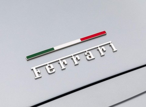 Ferrari 488 Spider 25