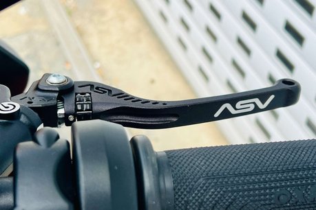 Aprilia Tuono Tuono V4 1100 Factory 19