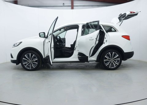 Renault Kadjar 1.3 TCe Iconic SUV 5dr Petrol EDC Euro 6 (s/s) (140 ps) 54