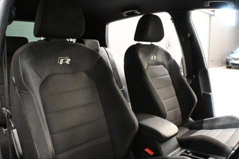 Volkswagen Golf 2.0 Golf R TSi 4WD 5dr 25
