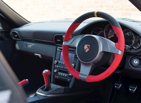 Porsche 911 (997) GT2 RS 11