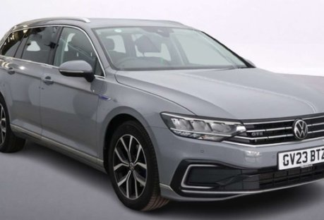 Volkswagen Passat 1.4 TSI 13kWh GTE Estate 5dr Petrol Plug-in Hybrid DSG Euro 6 (s/s) (218 ps