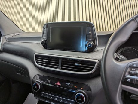 Hyundai TUCSON 1.6 Tucson SE Nav GDi 2WD 5dr 55