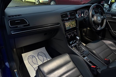 Volkswagen Golf R TSI DSG -DEMO +1 OWNER -AKRAPOVIC-EVERY EXTRA -PAN ROOF-PRO NAV-PRETORIAS 29