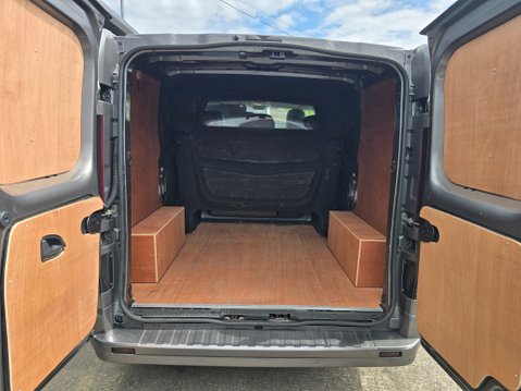 Vauxhall Vivaro 6