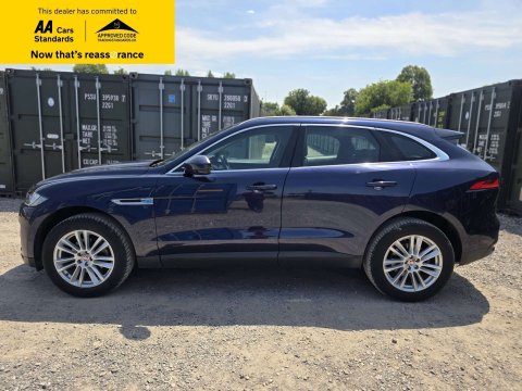 2017 Jaguar F-PACE thumbnail 5
