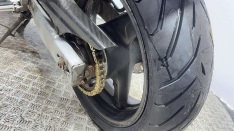 Honda CB 2001 31K LONG MOT EXCELLENT COMMUTER 600CC A2 27