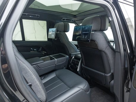 Land Rover Range Rover P615 SV