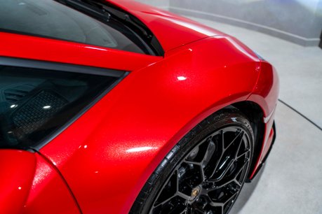 Lamborghini Huracan LP 640-2 EVO SPYDER. NOW SOLD. SIMILAR REQUIRED. PLEASE CALL 01903 254800. 14