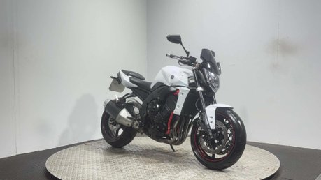 Yamaha FZ1 FAZER 2011 ONLY 19K VERY CLEAN 1000CC NAKED MOT SERVICED 3