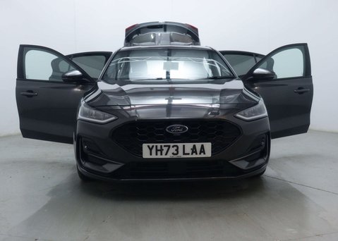 Ford Focus 1.0 Focus ST-Line MHEV Auto 5dr 48