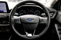 Ford Focus TITANIUM 20