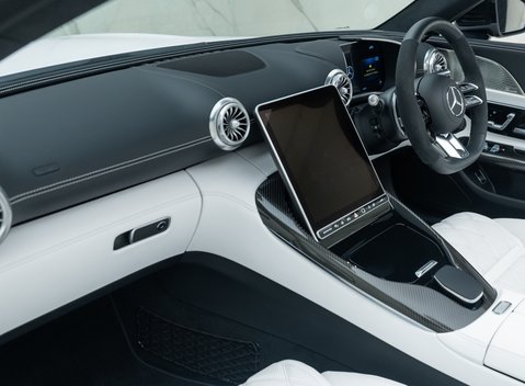 Mercedes-Benz SL Class SL63 AMG PERFORMANCE 21