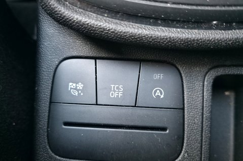 Ford Fiesta ACTIVE X AUTOMATIC..LOOK !! ONLY 7000 MILES..SAT NAV..CRUISE..HTD/SEATS 23