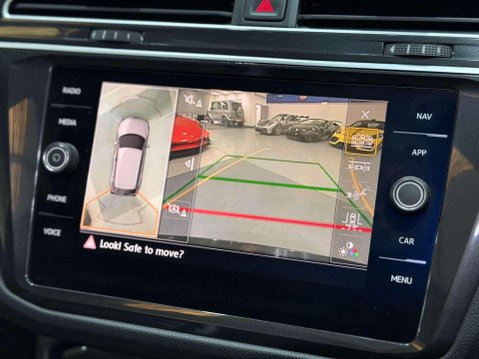 Volkswagen Tiguan 2.0 TDI R-Line Tech SUV 5dr Diesel DSG Euro 6 (s/s) (150 ps) 35