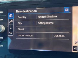 Volkswagen Passat 1.5 Passat R-Line TSi Evo 5dr 41